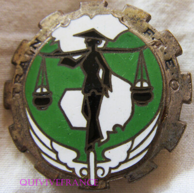 IN14564 - ABZEICHEN Zug Landstreitkräfte des Fernen Ostens, Emaille, 36 mm