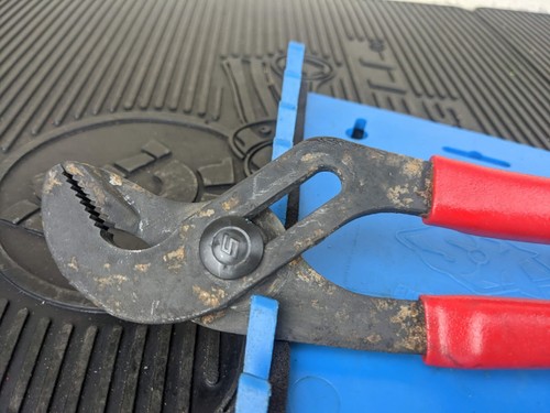#av977 Snap On Tools RED 91ACP 9" Adjustable Joint Interlocking Channel Pliers - Picture 9 of 14