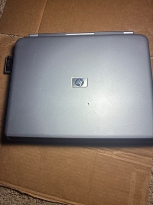 Hp vintage laptop with windows xp