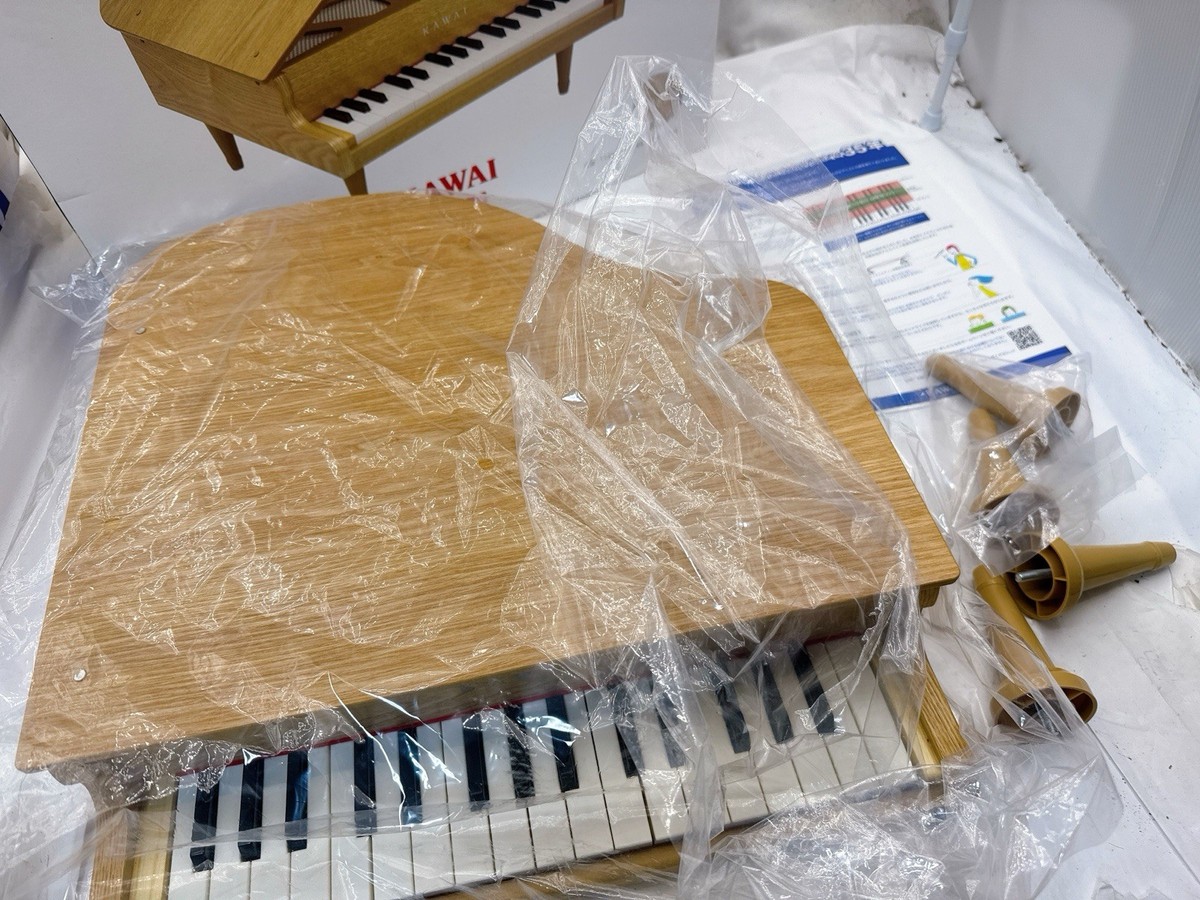 KAWAI Mini Grand Piano 1144 Wooden 32-Key Toy Piano Natural Brown