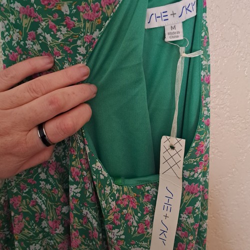 She Sky Maxi Dress Women's Medium Sleeveless Smocked Waist Green Floral NEW NWT - Picture 9 of 14