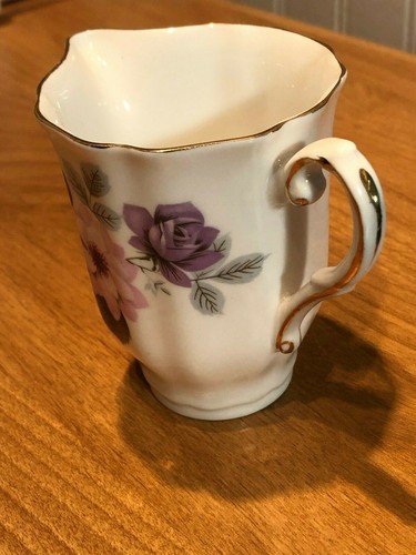 Vintage ROYAL GRAFTON Sugar Bowl & Milk/Cream Set made of Fine Bone China - MINT - Picture 3 of 8
