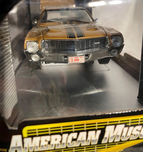 GOLD 1968 AMC AMX -EXCLUSIVE COLOR- AMERICAN MUSCLE 1:18 ERTL New in box - Picture 4 of 6