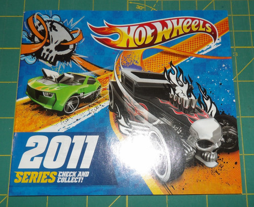 2011 Hot Wheels Series Collection Guide Booklet