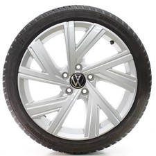 VW Golf 8 VIII CD1 Winterräder Bergamo Bridgestone 225/40R18 DOT24 5H0601025AB