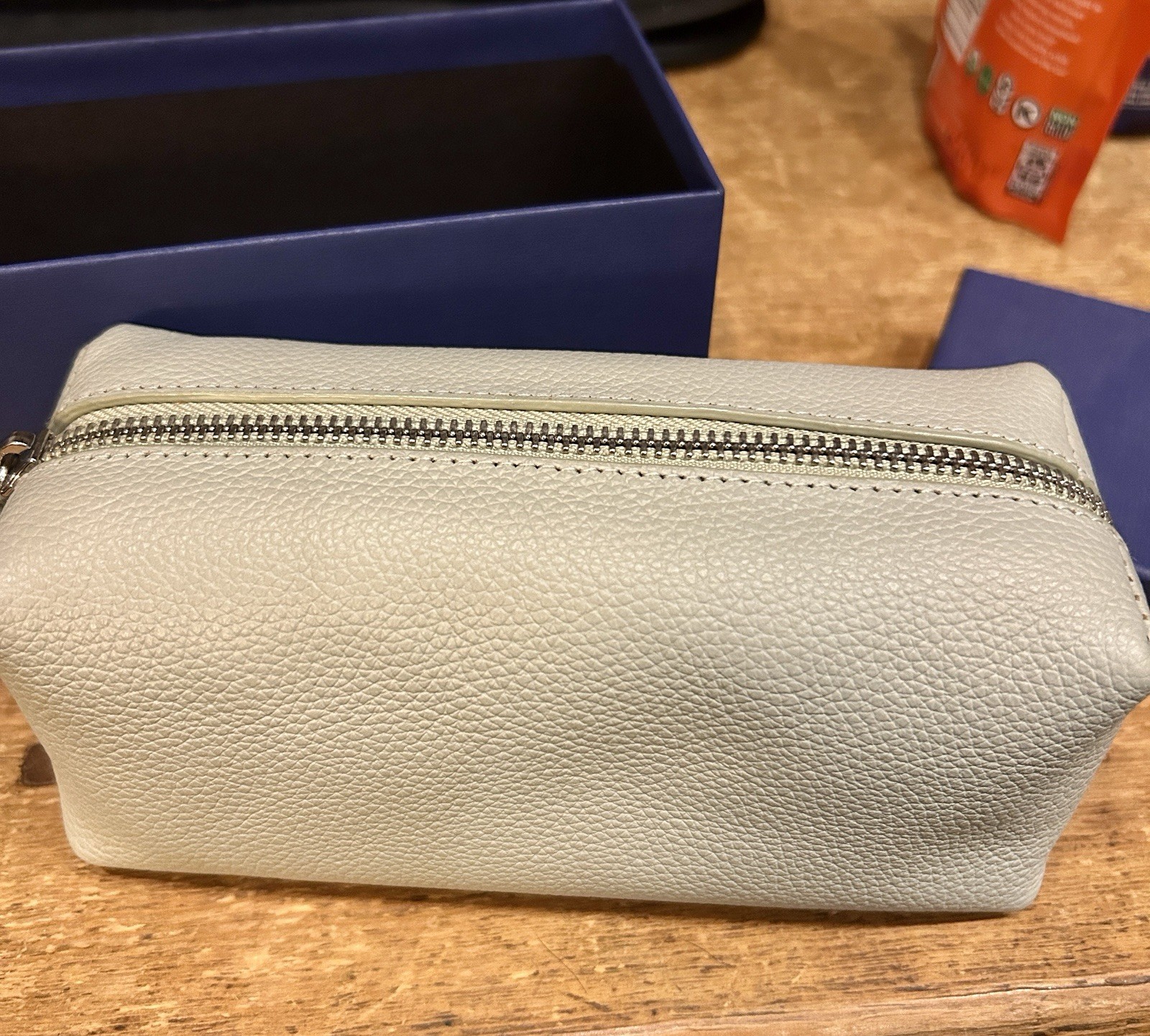 Royce New York Compact Travel Organizer or Makeup Bag Taupe Leather Zipper
