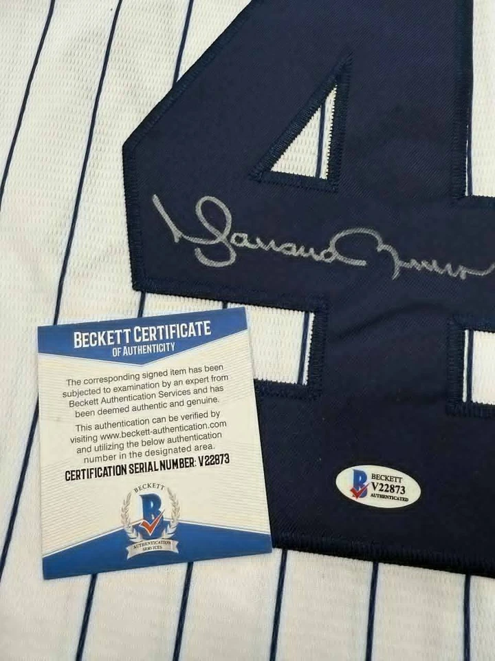 Mariano Rivera MLB Jersey NY Yankees Signed Autographed BECKETT COA - Image 2 of 4