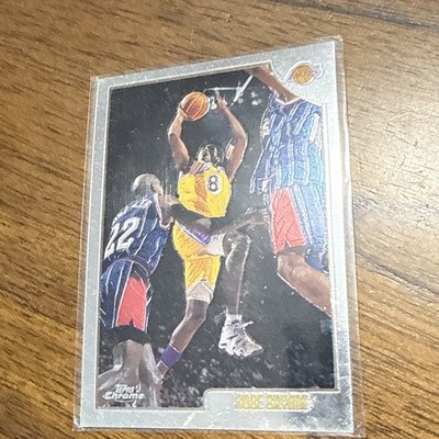 1998-99 Topps Chrome - Kobe Bryant #68 Los Angeles Lakers NM