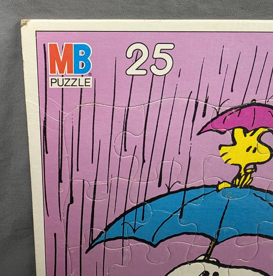 Vtg 1965 SNOOPY WOODSTOCK Tray Puzzle MB Milton Bradley Rain Umbrella Cardboard - Image 2 of 4