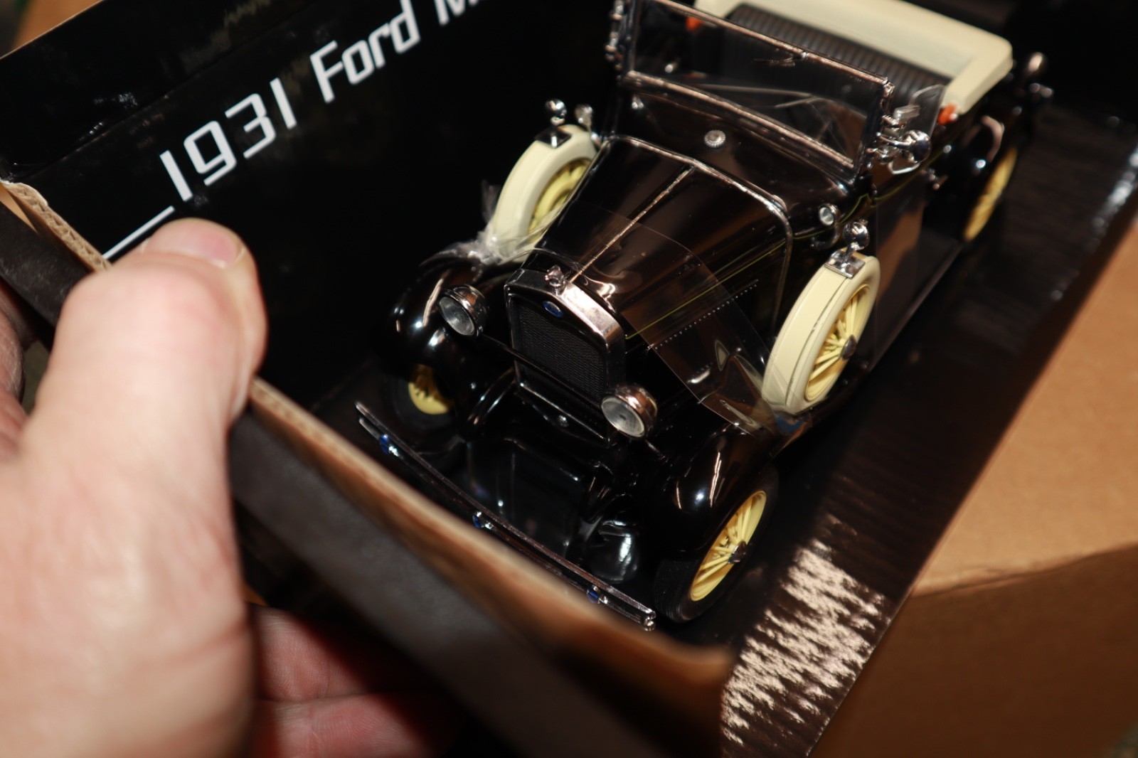 1931 Ford Model A Roadster Car in Black 1/18 by Sun Star # 6183