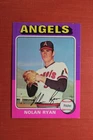 1975 Topps baseball card NOLAN RYAN #500 EX nice centered / no creases