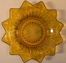 VTG Federal Glass Amber Starburst Dish Sun Pattern Plate Pressed Glass