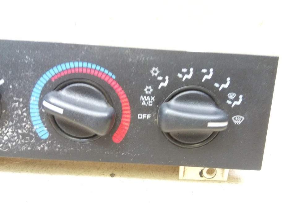 Climatizador de temperatura con CA 55055459AF para Dodge Van 98-03 a24-202895 Foto 3 de 4