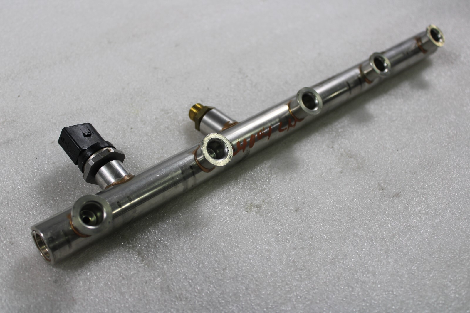 Lamborghini Huracan, LP610, 580, LH, Left, Fuel Rail, Used, P/N 07L133315S