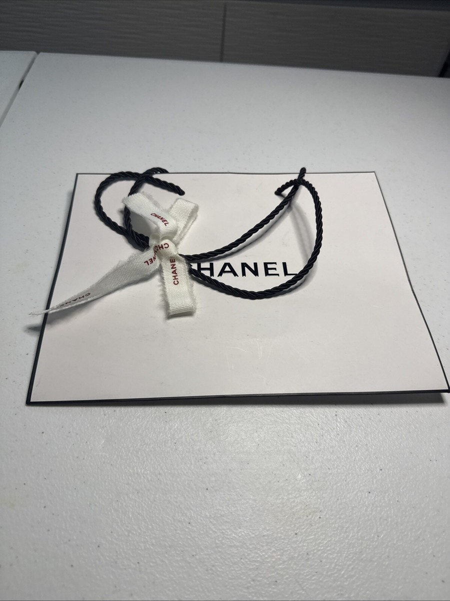 Genuine Chanel White Gift Bag Wrapping Packaging Ribbon Package 10