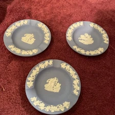 Wedgwood Jasperware 4 1/2” Blue Trinket Dish ashtray - England Set of 3 Vintage