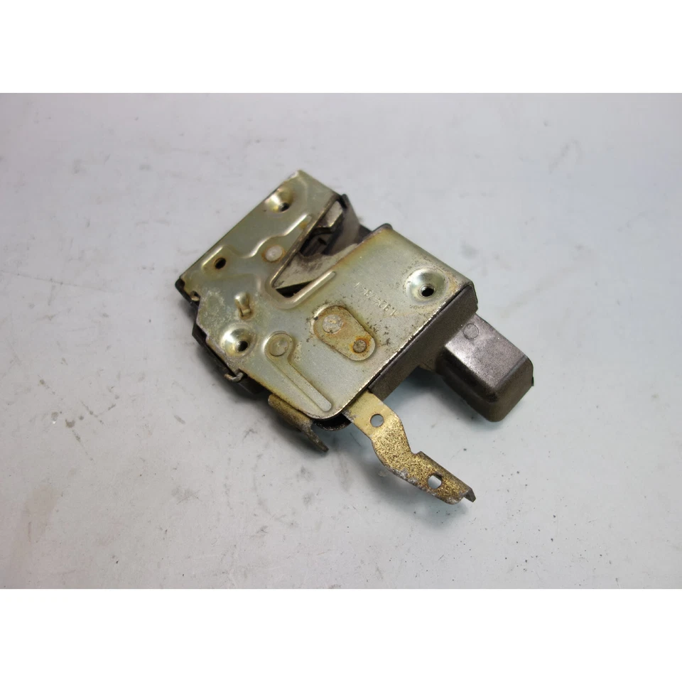 Cerradura de pestillo de puerta delantera derecha para pasajeros BMW E30 serie 3 1984-1993 OEM Foto 2 de 4