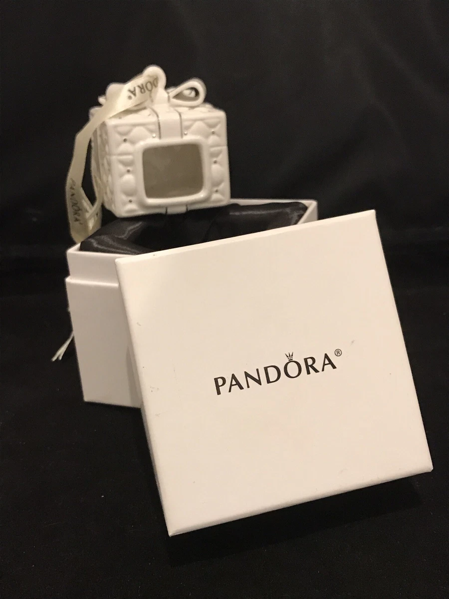 Pandora christmas shop charms 2016