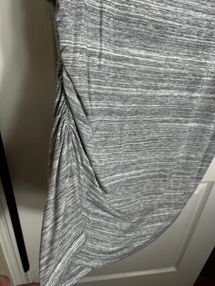 Top tejido manga larga Liz Lange Maternity gris para mujer talla XL mangas enrollables Foto 3 de 4