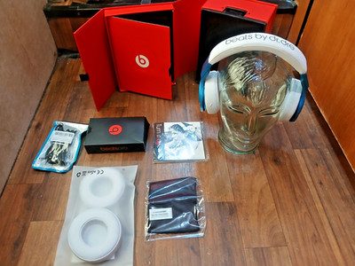 Discontinued Beats Pro by Dr. Dre '' Royal Blue '' Studio Headphones (Very Rare)