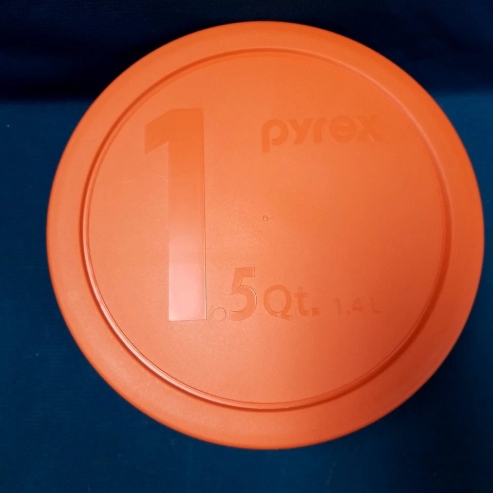 Pyrex Set 4 Nesting Mixing Bowls Clear/Aqua Tint Plastic Color Lids 4qt to 1qt  - Image 4 of 4