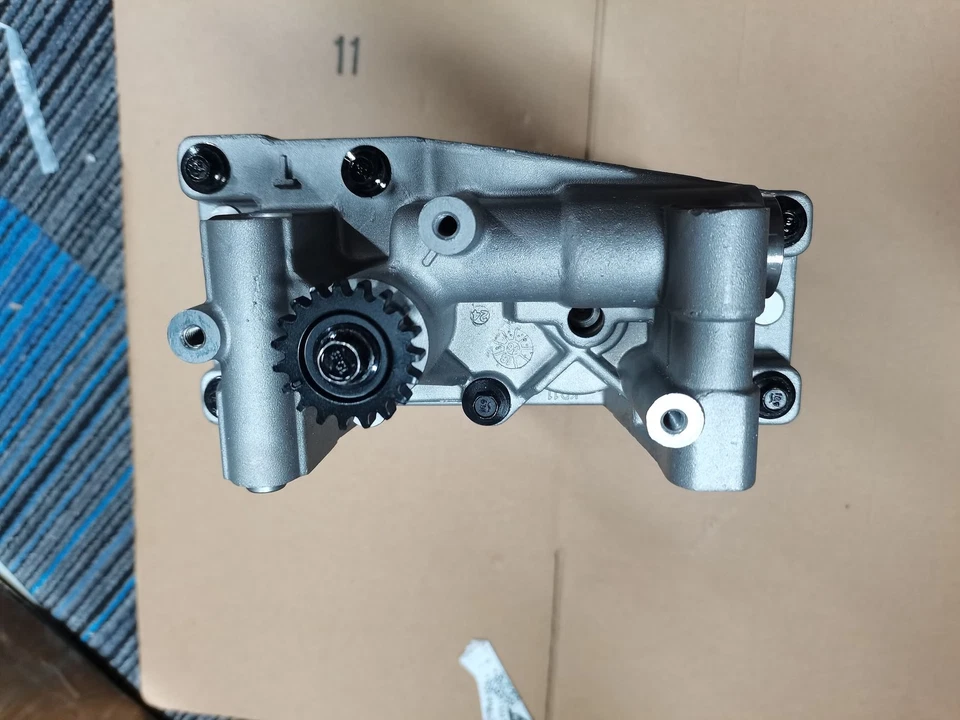 Oil Pump Balance Shaft For Jeep Compass Chrysler 200 2.0L 2.4L 3.6L 68127-987AB Foto 2 de 4