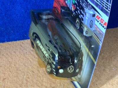N9-10 HOT WHEELS PENSKE AUTO CENTER - VW DRAG BUS - 2001