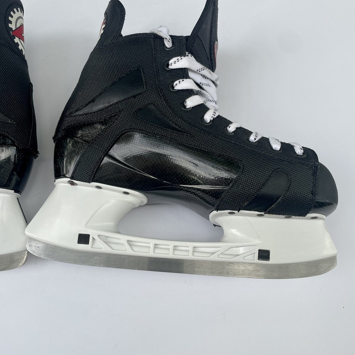KOR Gear Carbon Senior Ice Hockey Skates Sz 12 New without Box | eBay display picture 1