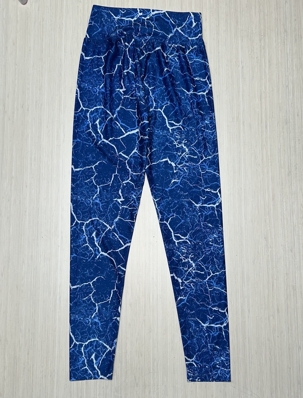 NEW Majestic Tennessee Titans NFL Zubaz Women’s Large Tights Leggings