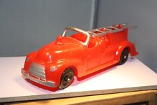 1950 Chevrolet Ladder Fire Truck Hubley Kiddietoy Made in USA