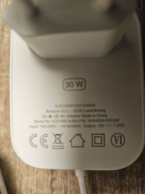 NEU! - Original Amazon Netzteil 30W 18V 1,67A Echo Show Echo Plus 2nd K3V1N9