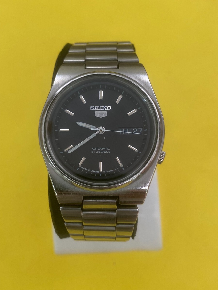 Seiko 5 腕時計　7S26 orient citizen tissot Vintage 1976 Seiko 5 Automatic 7S26-3130 Day-date Japanese