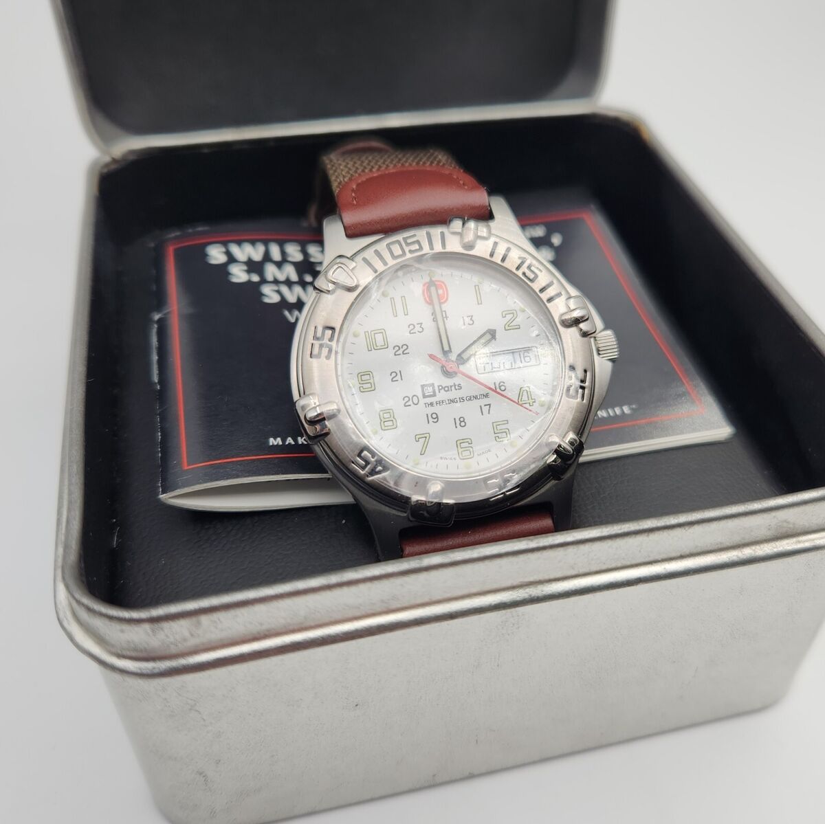 Wenger Swiss Army 096.0685 Calendar Military Diver Mens 42mm Wenger Swiss Army 096.0685 Calendar Military Diver Mens 42mm