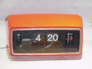 Red Or Orange Space Age Design 1970 S Sunbeam Digital Flip Alarm