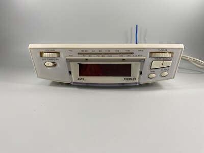 Vintage Compact Under Cabinet Alarm Clock AM/FM Radio Space Saver Electronic 