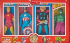 Disney Parks 2026 Mego Marvel Avengers Confezione da 4 Thor Hulk Capitan America Iron Man