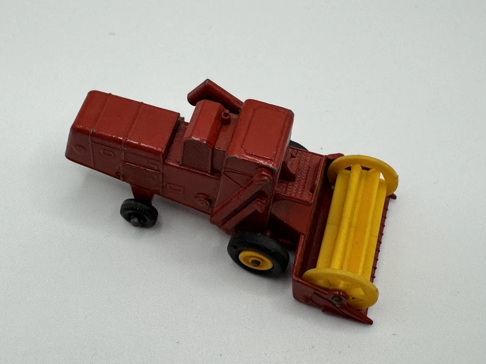 Cosechadora vintage Matchbox Lesney No.65 diecast hecha en Inglaterra granja Foto 2 de 4