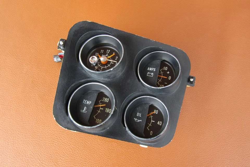 AMX Concord Hornet 1975-1980 bonito cuadro de instrumentos AMC Rally Gauge original Foto 3 de 4