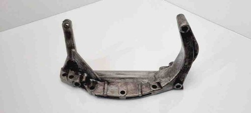 VW PASSAT B7 ALLTRACK 365 Getriebehalter 050199307 1.90 Diesel 1998 31112061