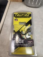 Tru-Fire Edge 4-Finger Aluminum Hand Held Archery Bow Release - Camo