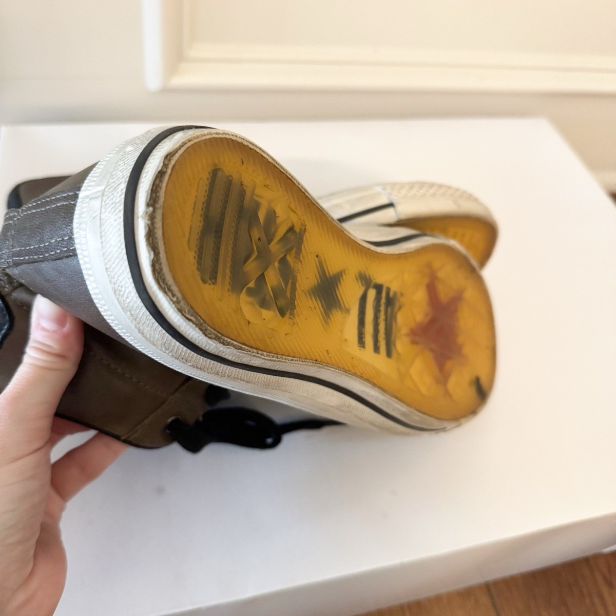 Rare Converse x John Varvatos Pro Leather Hi Brown Black  display picture 1