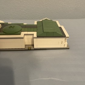 LEGO ARCHITECTURE: US Capitol 21030 ~90% complete no box or instructions