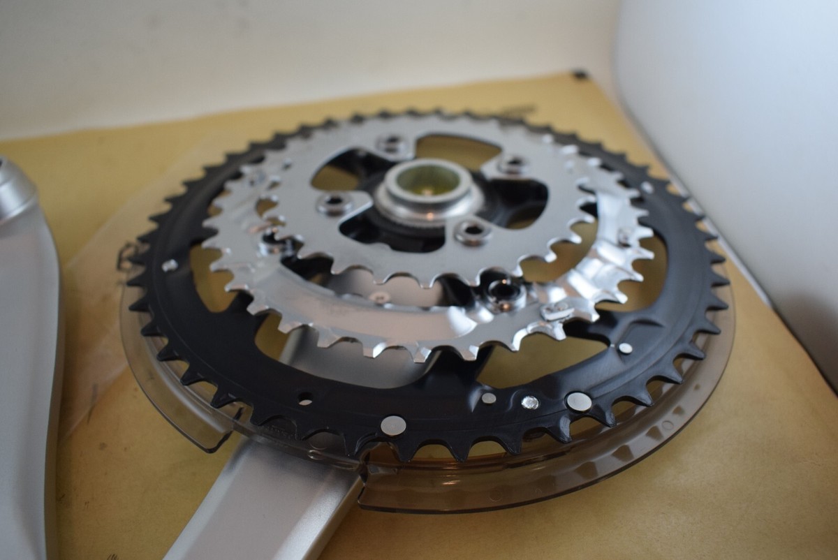 Shimano Deore XT FC-M752 crankset 48/38/26 teeth 175 mm