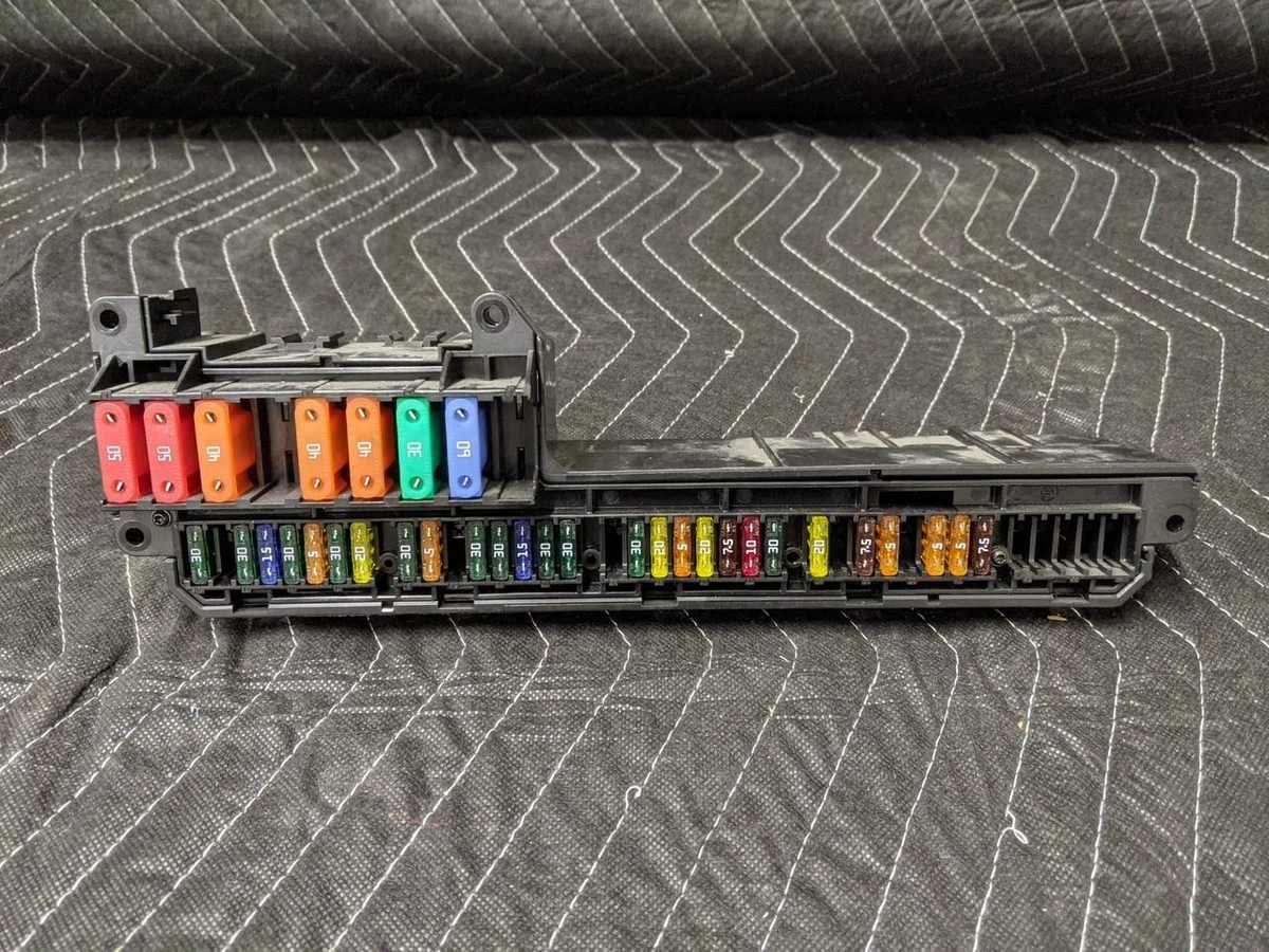 BMW E64 M6 Right Front Fuse Panel 61146957330 | eBay