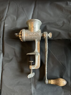 Vintage Universal #1 Manual Hand Crank Meat Grinder Made In USA Cast Iron 