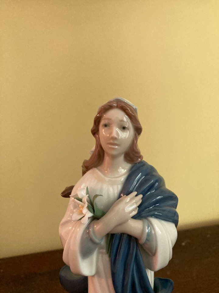 LLADRO BLESSED VIRGIN MARY 8642 BRAND NEW, FLOWER RELIGIOUS MOTHER eBay