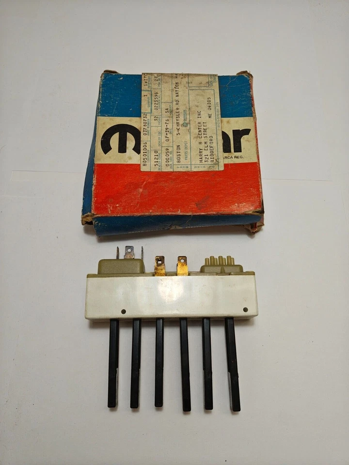 Interruptor de control de vacío calentador aire acondicionado Dodge Chrysler Plymouth 1974-1977 3780732 nuevo en stock Foto 4 de 4