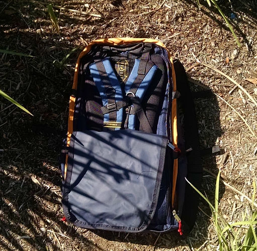 Mochila Caribee Australia Urban & Outdoor - Valdez 65/75 Urban/Sports - Imagem 2 de 4