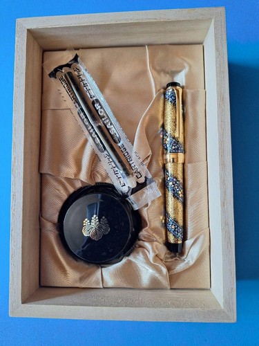 Sailor Fountain Pen Set Raden Maki-e Prime Minister's Gift Sakura 21K 875 - Picture 4 of 6
