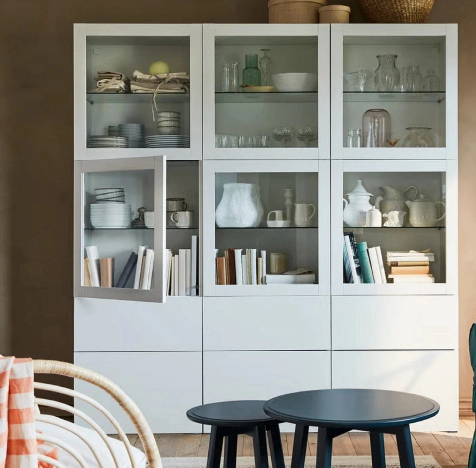 6 nuevas puertas de cristal IKEA SINDVIK OffWhite/claro 60x64 cm (23 1/2x25 1/8 902 Besta Foto 3 de 4